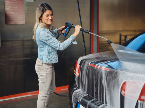 Why Choose Our Certified Pressure Washing Experts for Your Project Needs in Bethel, AK?